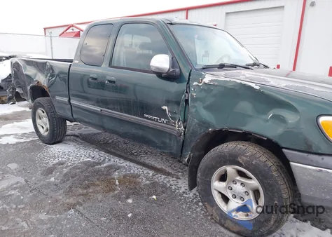 2000 Toyota Tundra Sr5 V8 из США, поврежденный, VIN 5TBBT4418YS120589